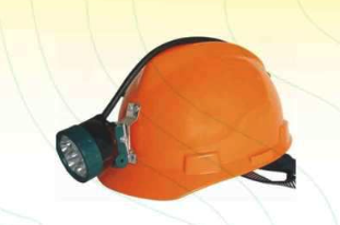 HARD HAT WITH LAMP BRACKET